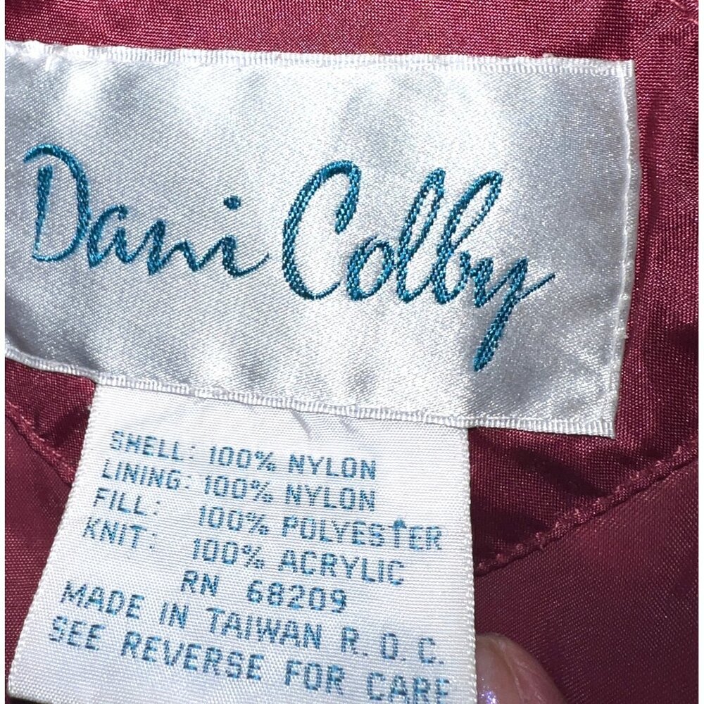Vintage Dani Colby Burgundy Quilted Jacket M 12-14 Nylon Blend W/ Pockets - Picture 3 of 5